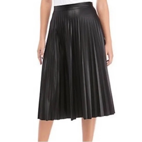 7 FOR ALL MANKIND Faux Black Leather Pleated Midi Size S Work Party‎ - Picture 1 of 6